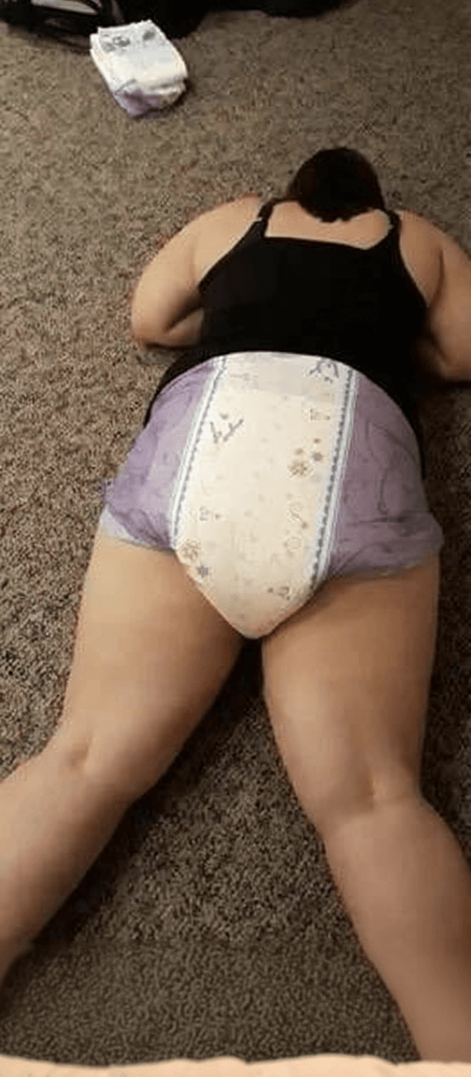 AI generated: A BBW woman wearing a adult diaper 