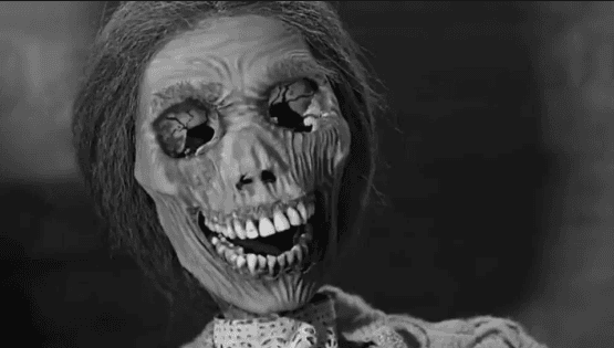 AI generated: horror con una guadaña en la mano