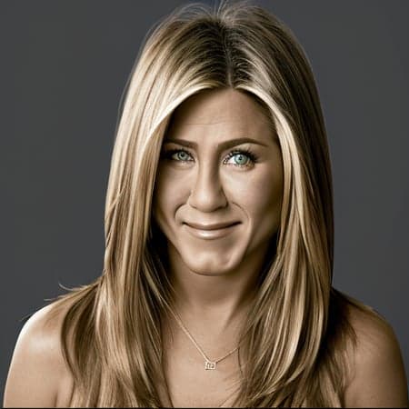 Jennifer Aniston TI - Image 3