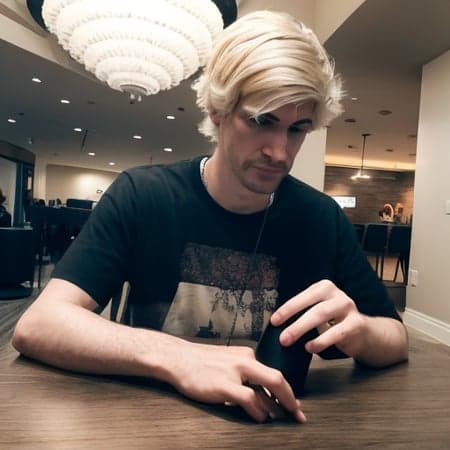 xQcLora - Image 2