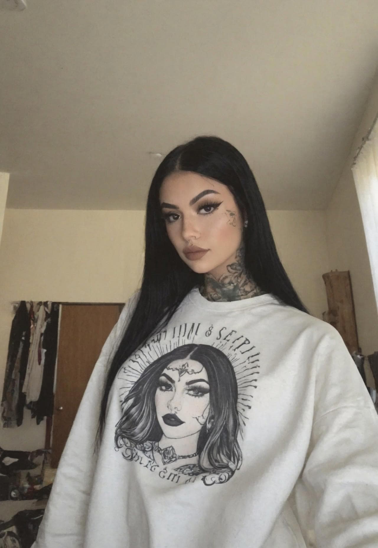 Amateur photo | Illustrious