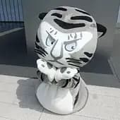 991a3bfacdf's avatar