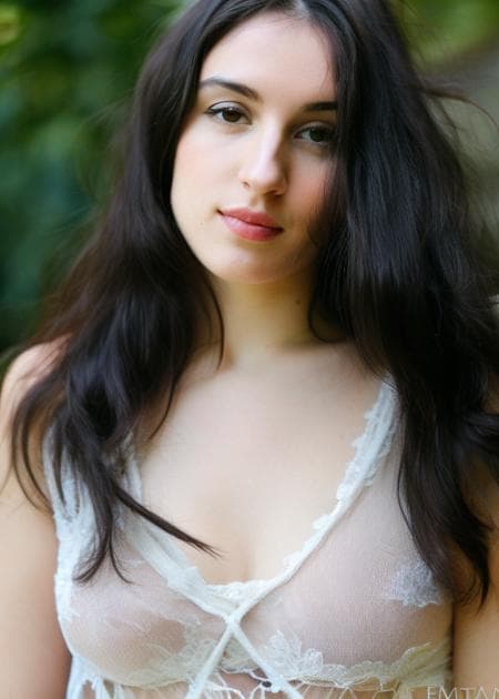 Pretty Girls Next Door - Image 5
