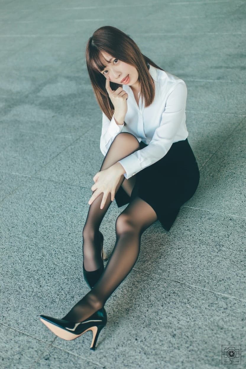 AI generated: a woman wearing professional OL office lady style, white blouse, tight black pencil skirt, 
short s...