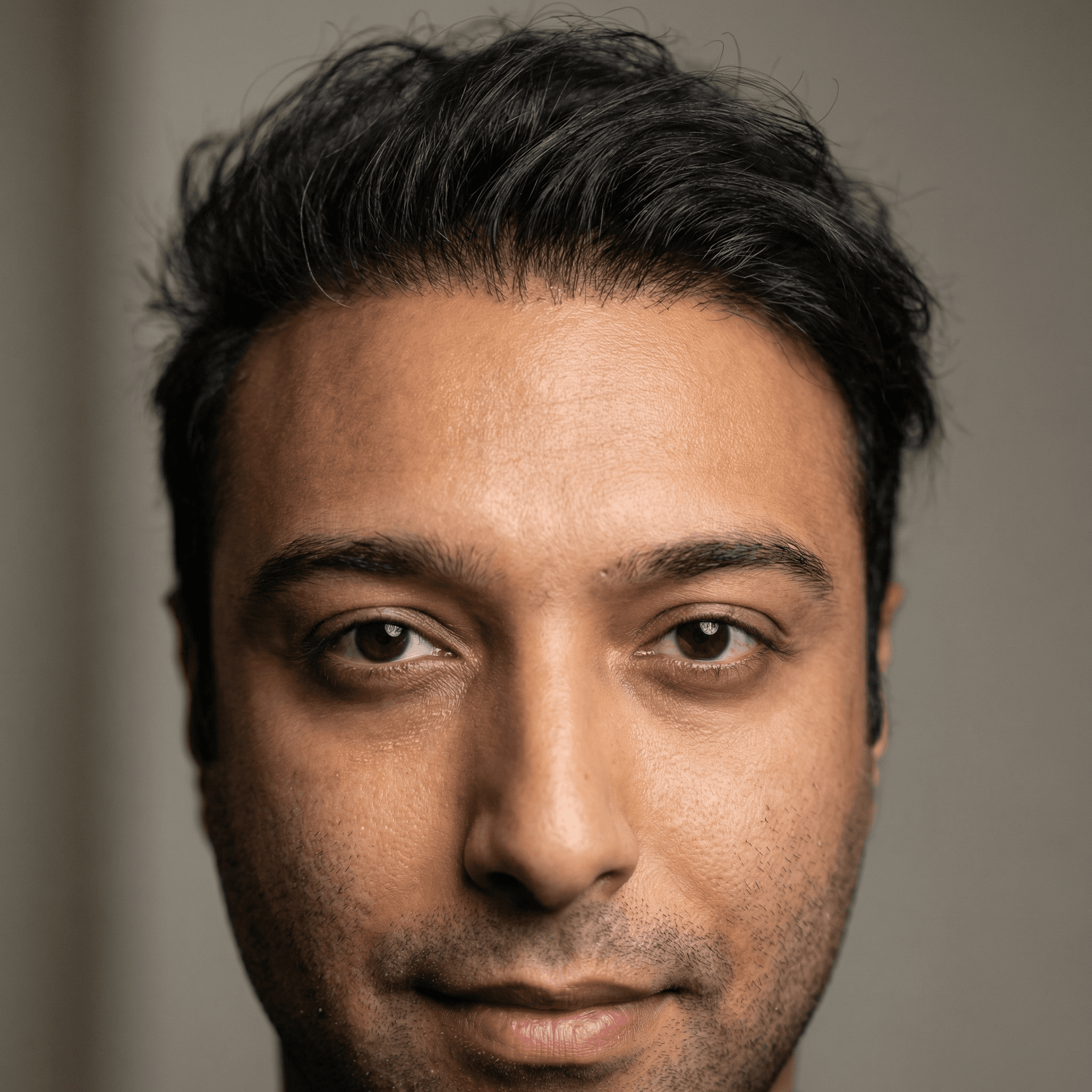 AI generated: Extreme close-up on singer's face, eyes emotionally connected to camera. Soft studio lighting, flawl...