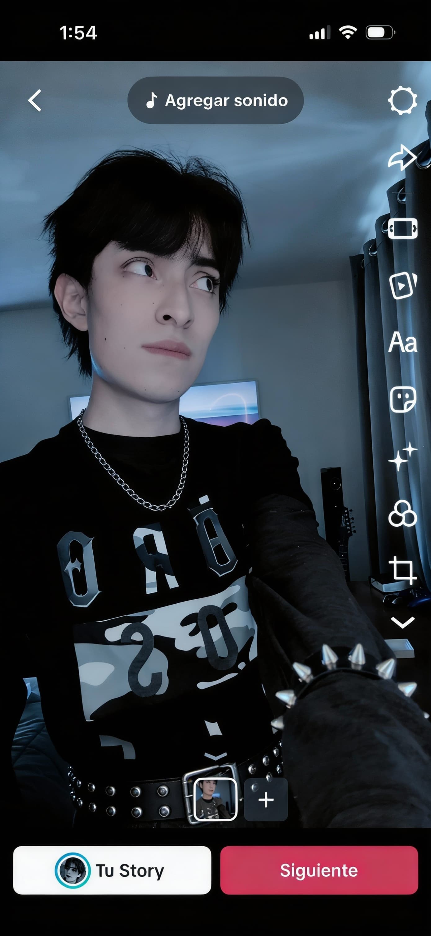 AI generated: Make me gothic (but no so femenine)