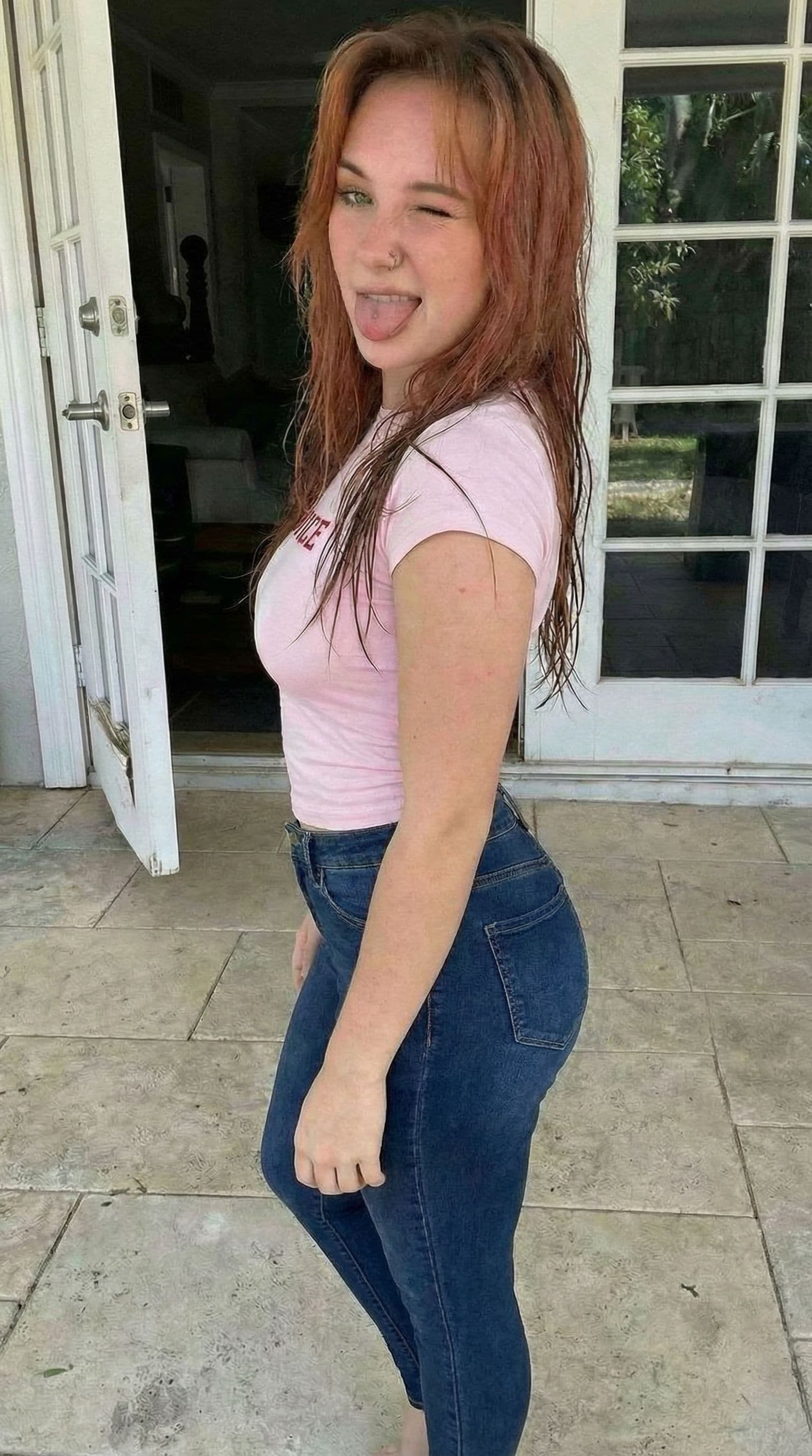 AI generated: change to super tight skinny jeans, keep face unaltered, keep original face