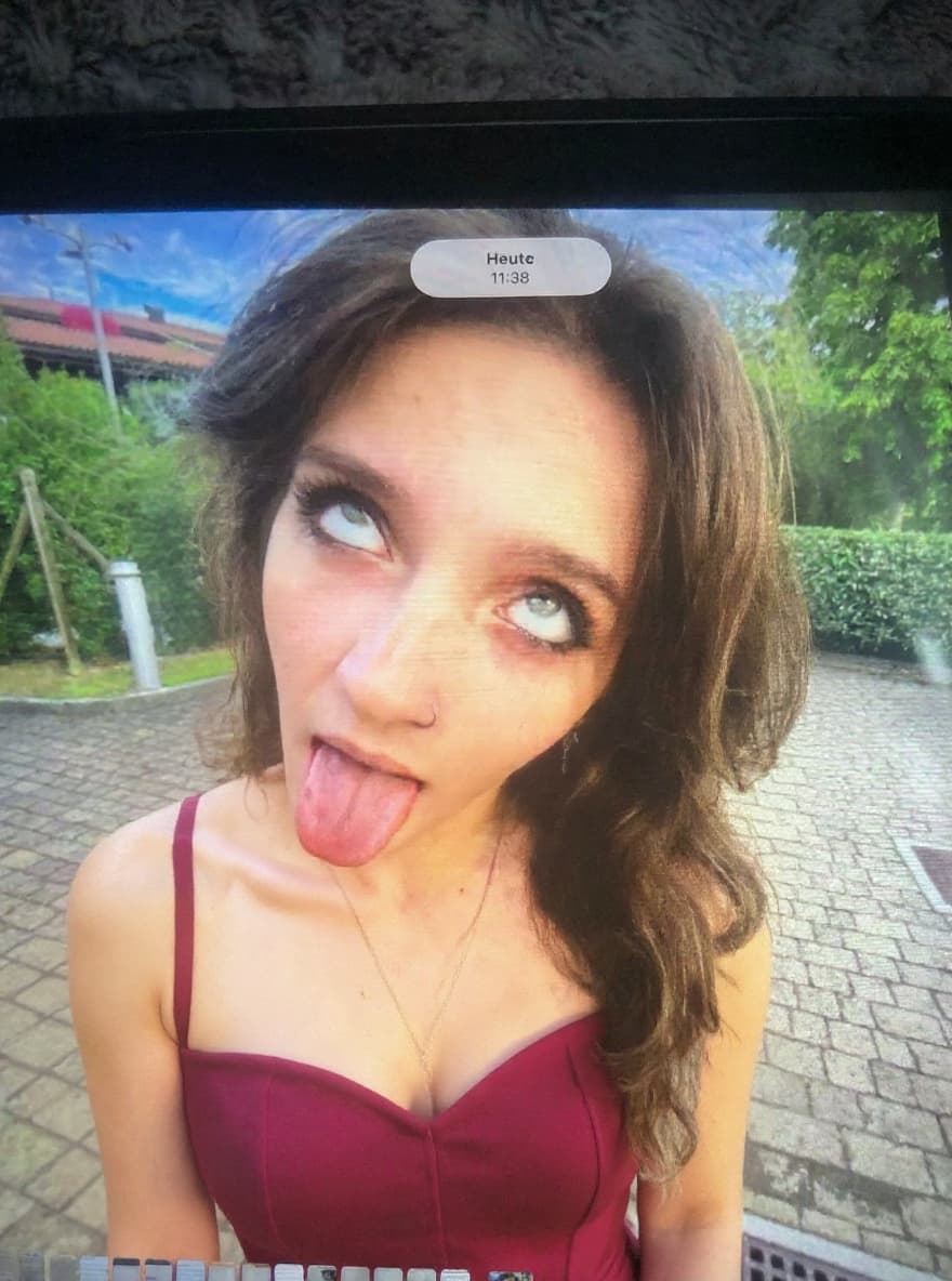 AI generated: Make her be more sexualised
