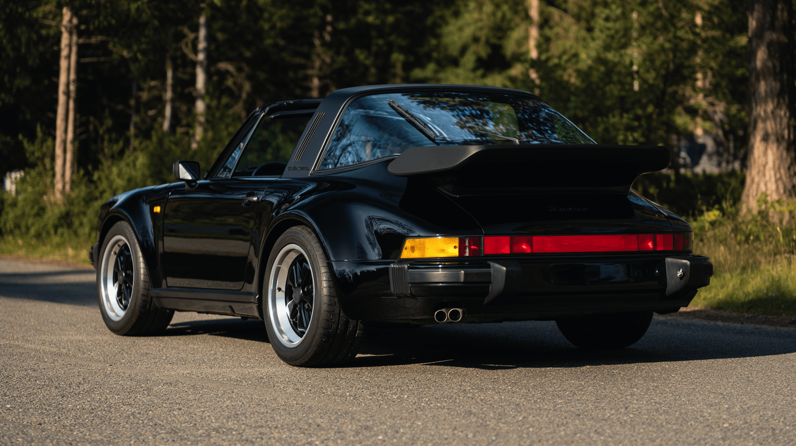 Porsche 911 Turbo Targa (930) - 1989