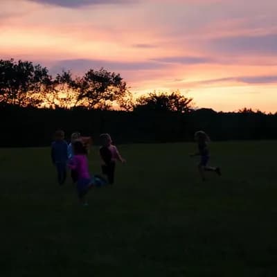 AI generated video: woman dancing samba
