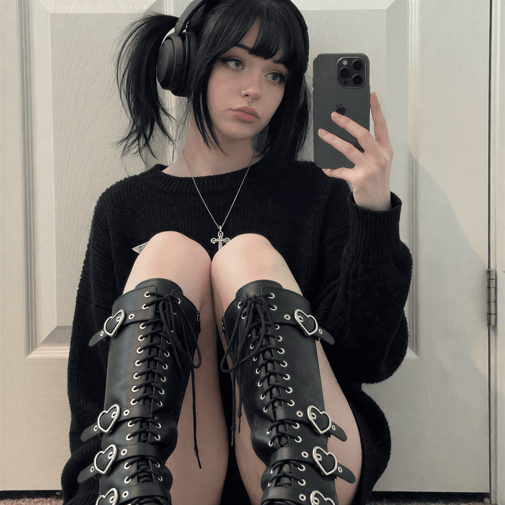 Alt-Girl/E-Girl - Image 3