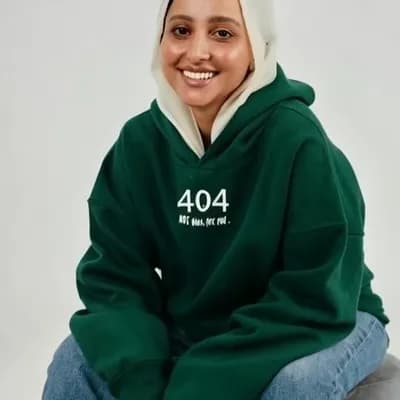 AI generated video: She is smiling only without moving 