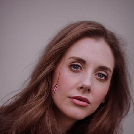 Alison Brie - Image 4