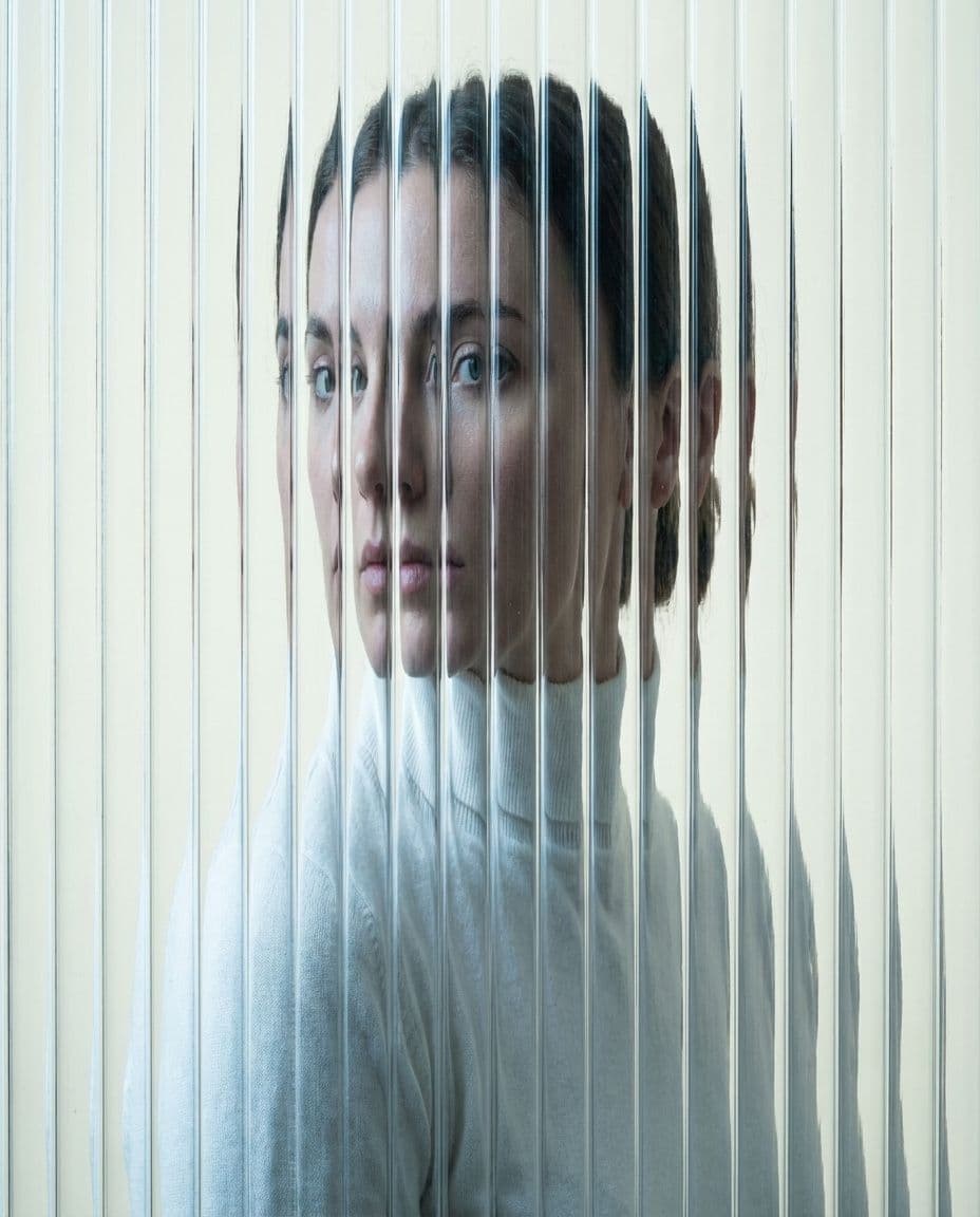 AI generated: high resolution photography, front central profile, woman facing front, gaze to front, wearing a whi...