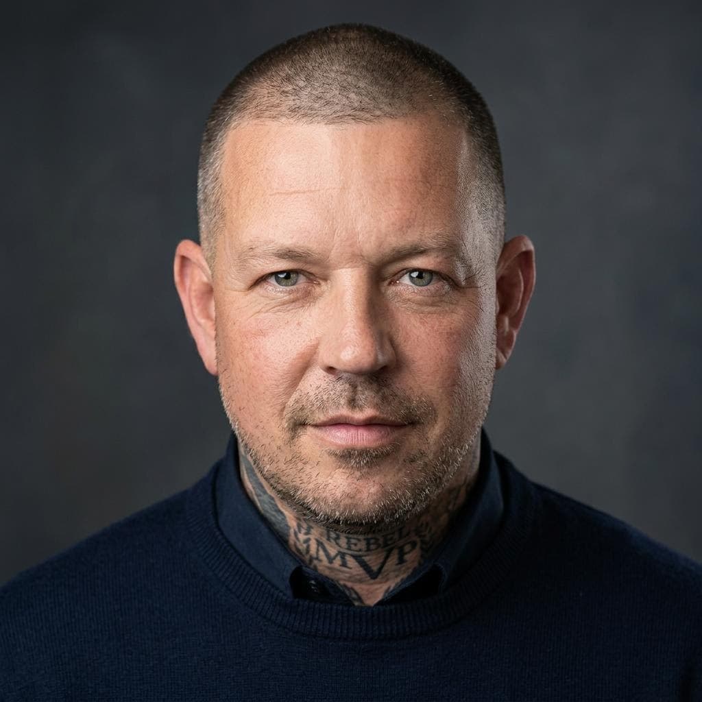AI generated: Turn these three photos of me into a single, professional LinkedIn profile picture.

Requirements:

...