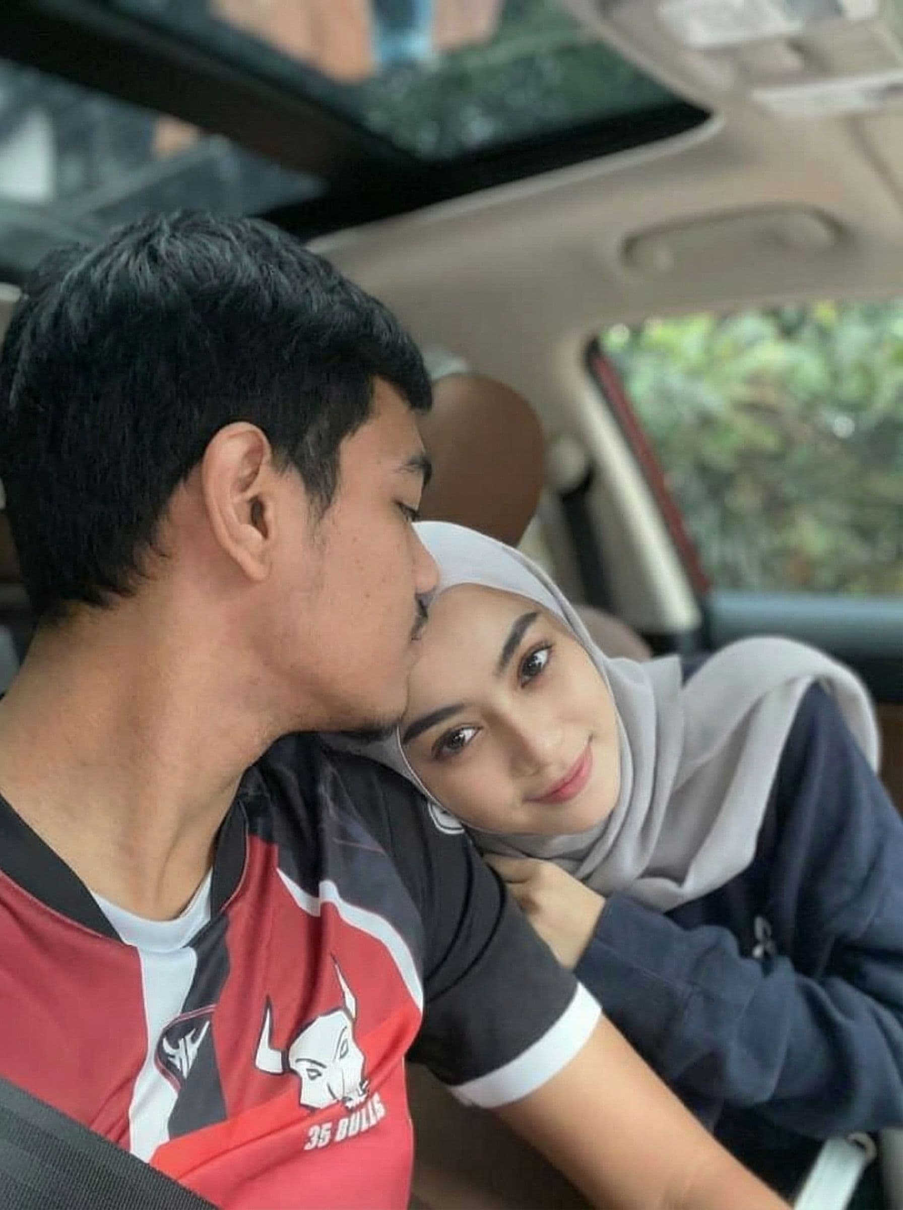 AI generated: Kissing neck