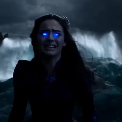 AI generated video: Scene 3 – Nyxaria’s Fall into the Abyss
Prompt:
Dark magical energy spirals as one sister, Nyxaria...