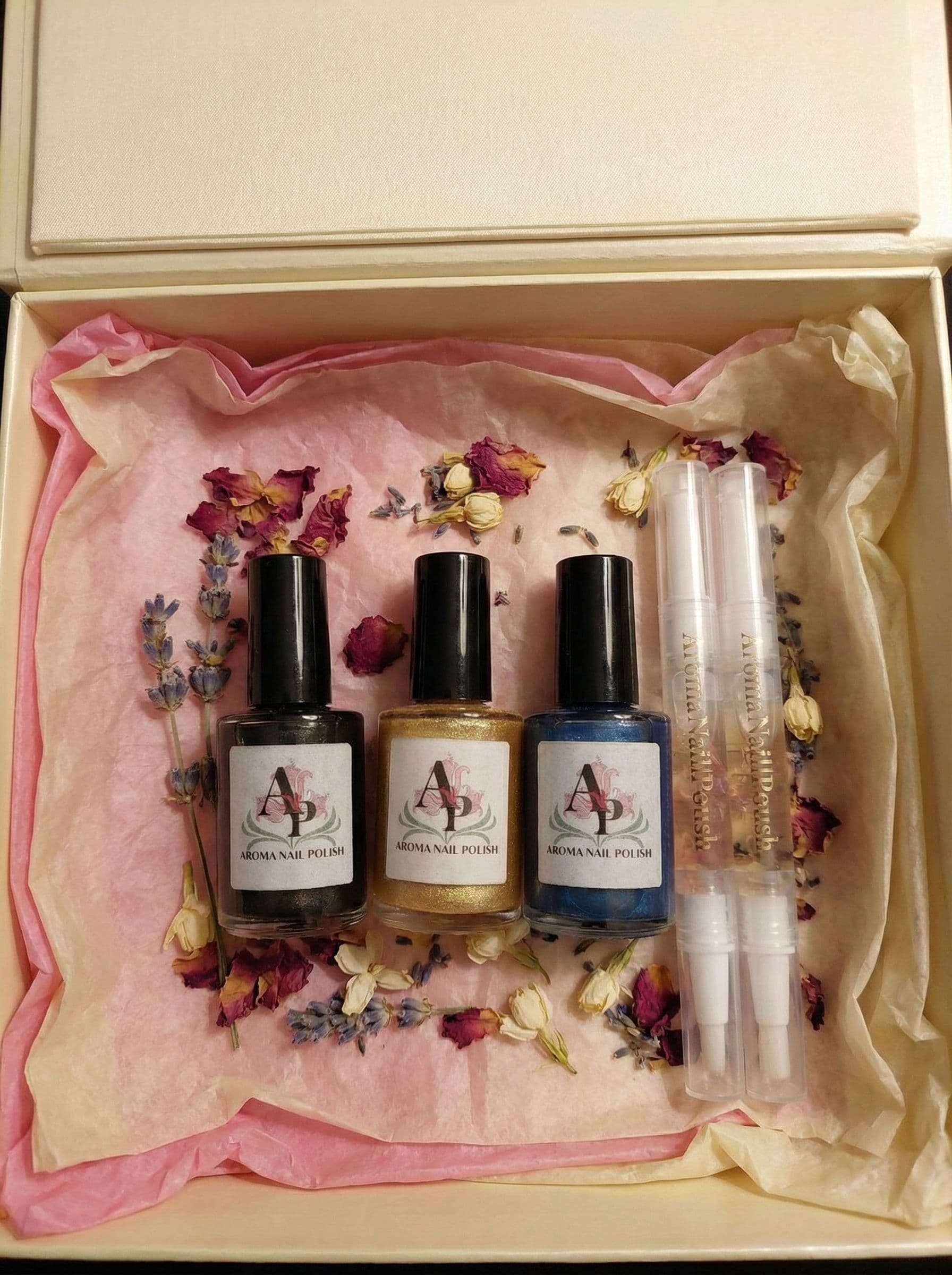 AI generated: Discover our Aroma Nail Polish – not just a pretty color but a delightful fragrance! 💅🌸
Long-lasti...
