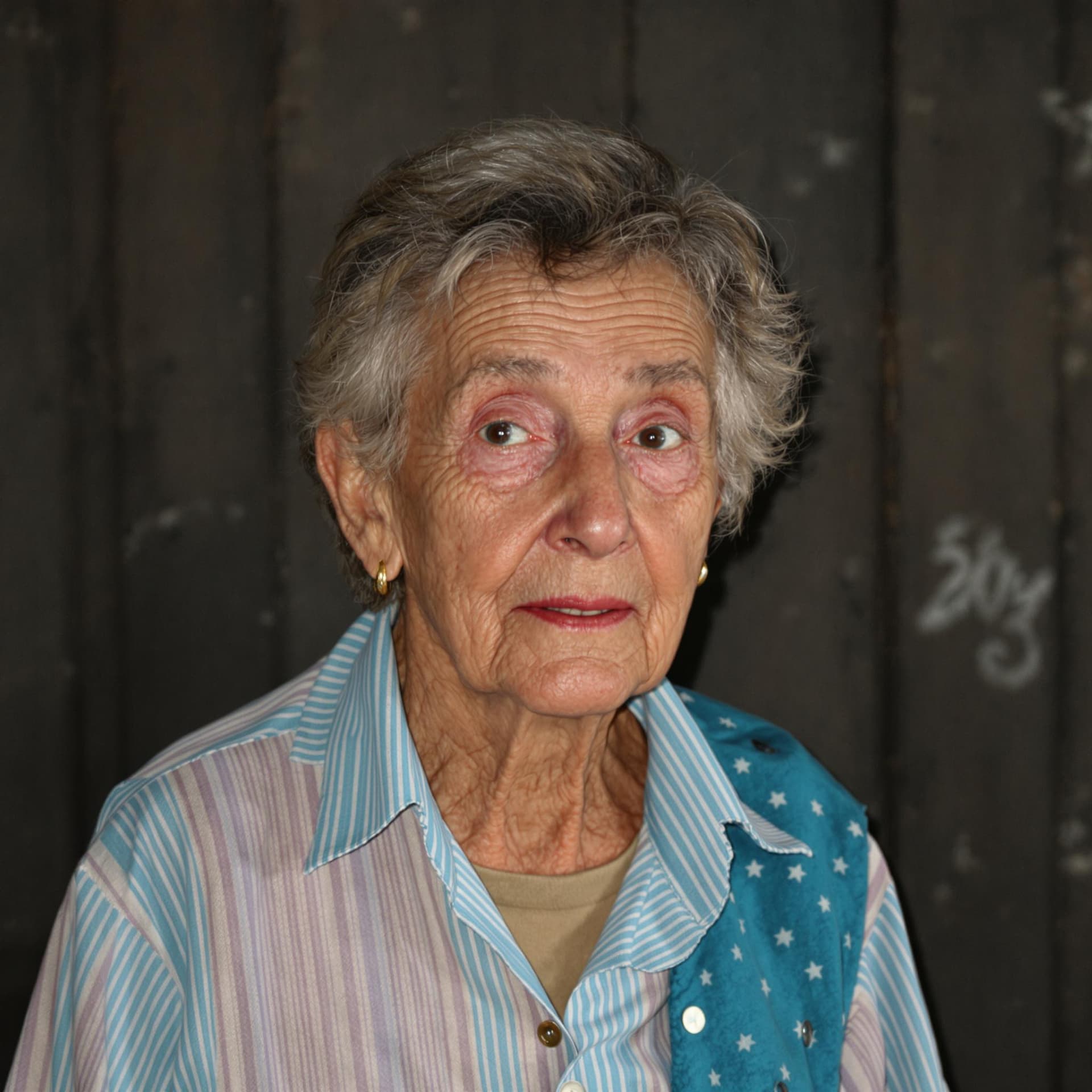 AI generated: A old woman posing against a background