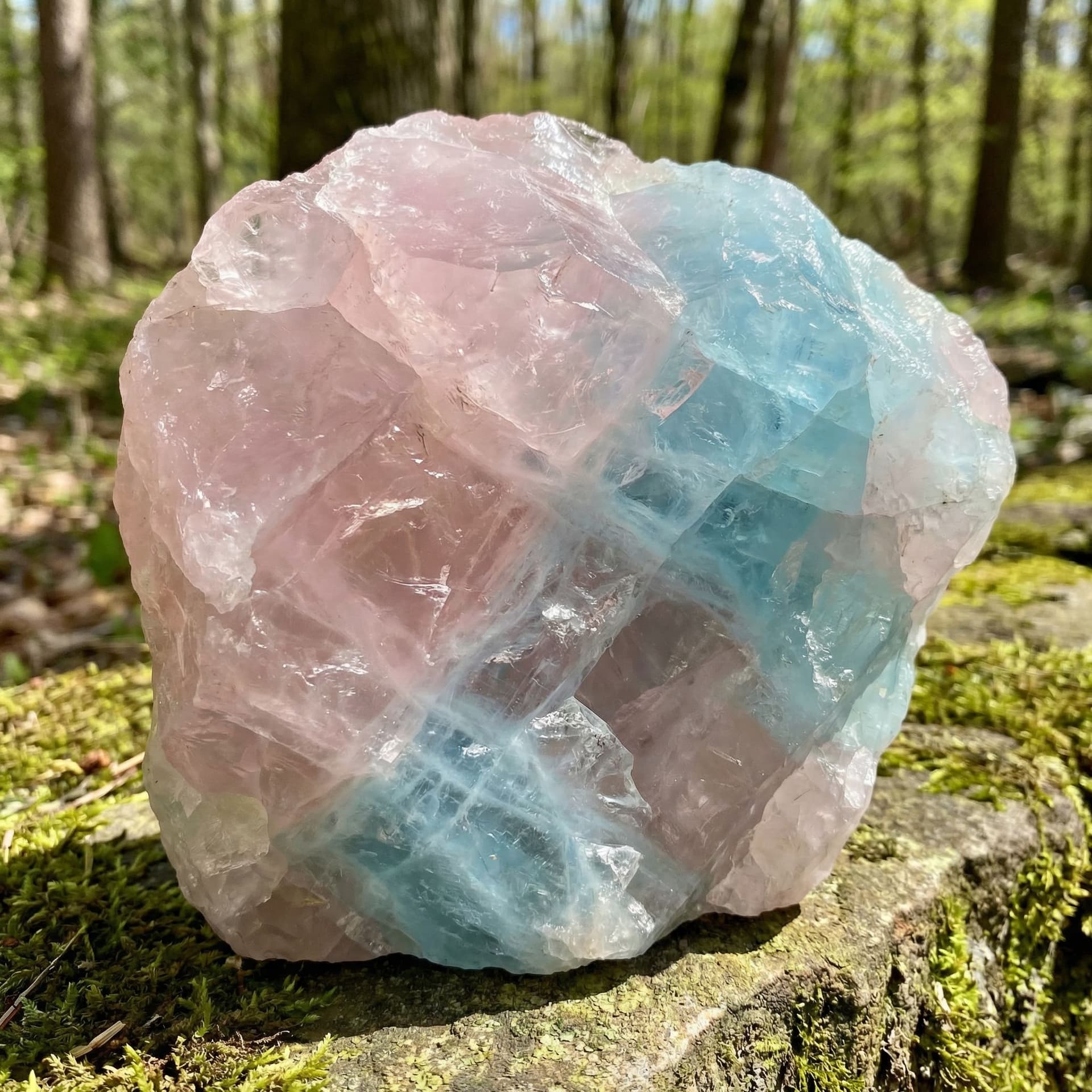 AI generated: A light pink crystal with light blues mixed in 