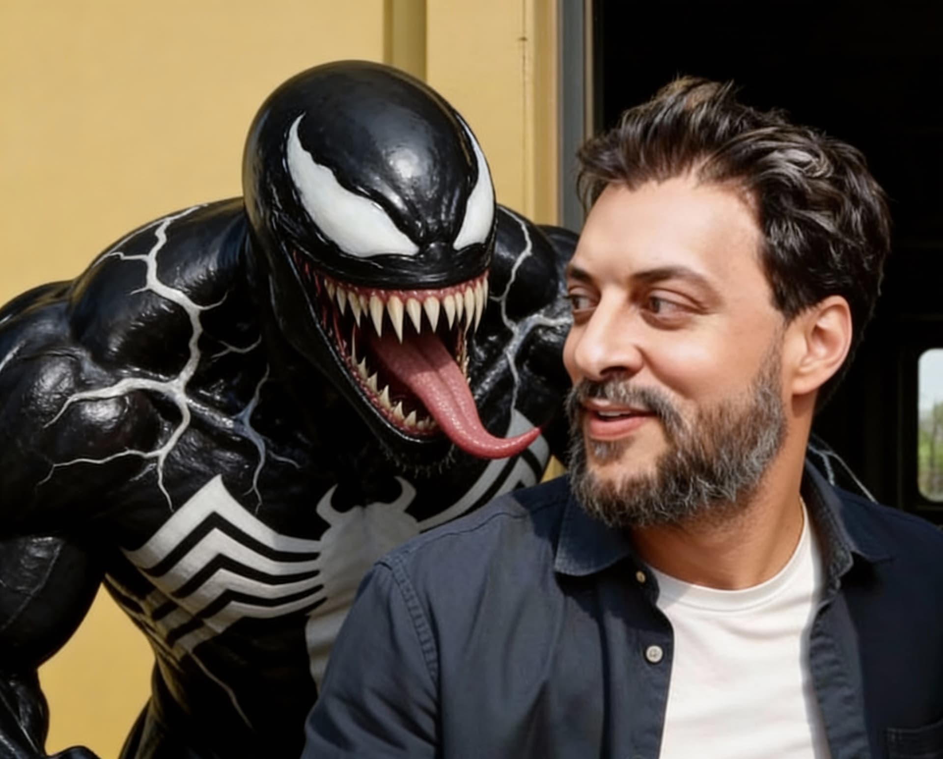AI generated: Venom is talking to reference photo's man behind his back
