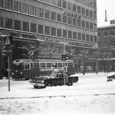 AI generated video: Colorize and let it snow