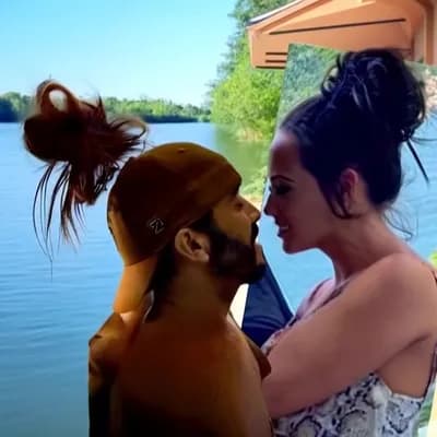 AI generated video: In the 80th. A very beautiful 21 year old woman is flirting with her neighbor,very high detailed,dyn...