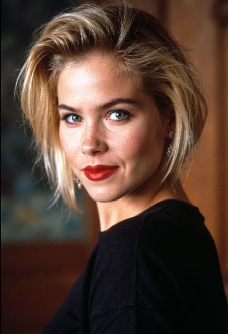 Christina Applegate - Image 4