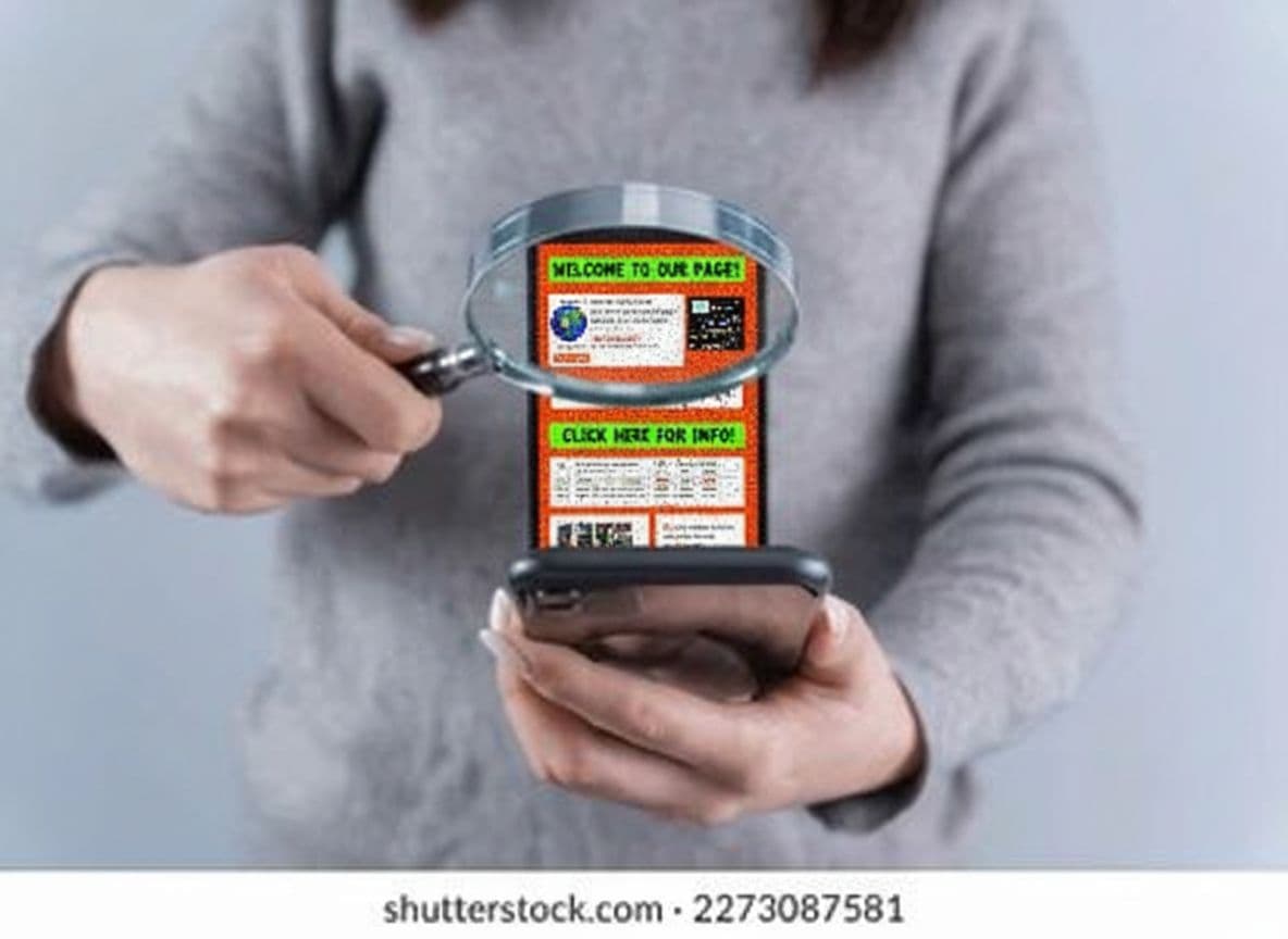 AI generated: um cliente a fazer uma pesquisa no telemóvel com uma lupa, com um ar confuso/frustrado. Ao fundo, um...