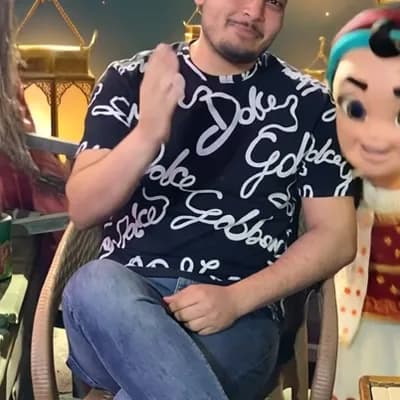 AI generated video: 
Create a cinematic Ramadan video based on the provided image.
The man and the friendly cartoon char...