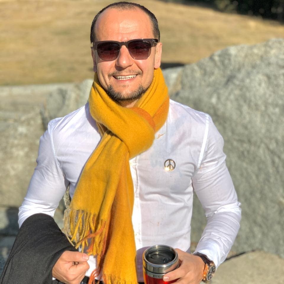 AI generated: make several images how will look like after 5 10 and 20 year 