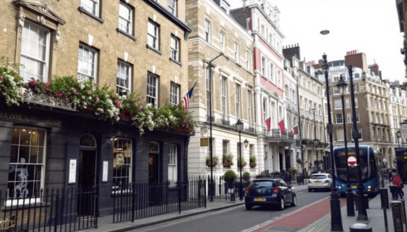 AI generated: 13 paternoster row in victorian london