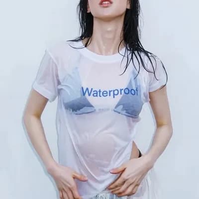 AI generated video: Dress remove 