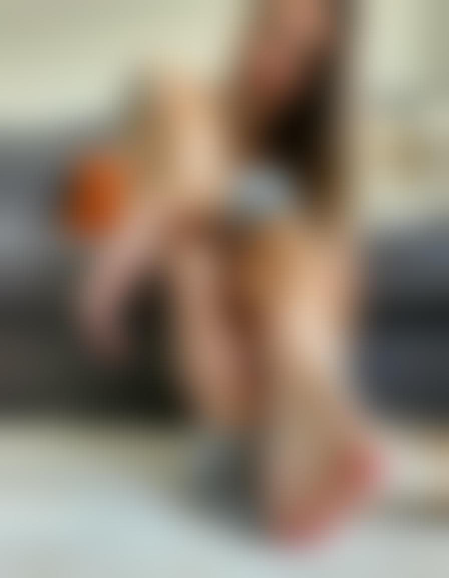 AI generated: score_9, score_8_up, high quality, 8K, ExpressiveH, perfect face, perfect eyes, cinematic lighting, ...