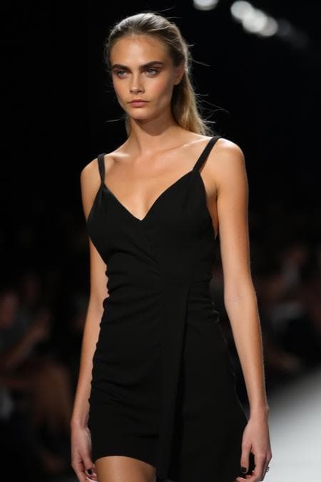 Cara Delevingne LORA