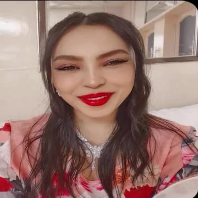 AI generated video: piny girl