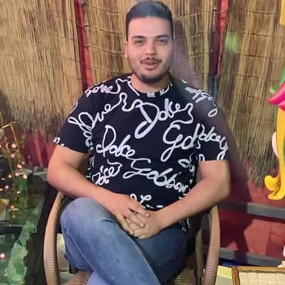 AI generated video: 
Create a cinematic Ramadan video based on the provided image.
The man and the friendly cartoon char...