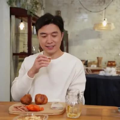 AI generated video: naked asian