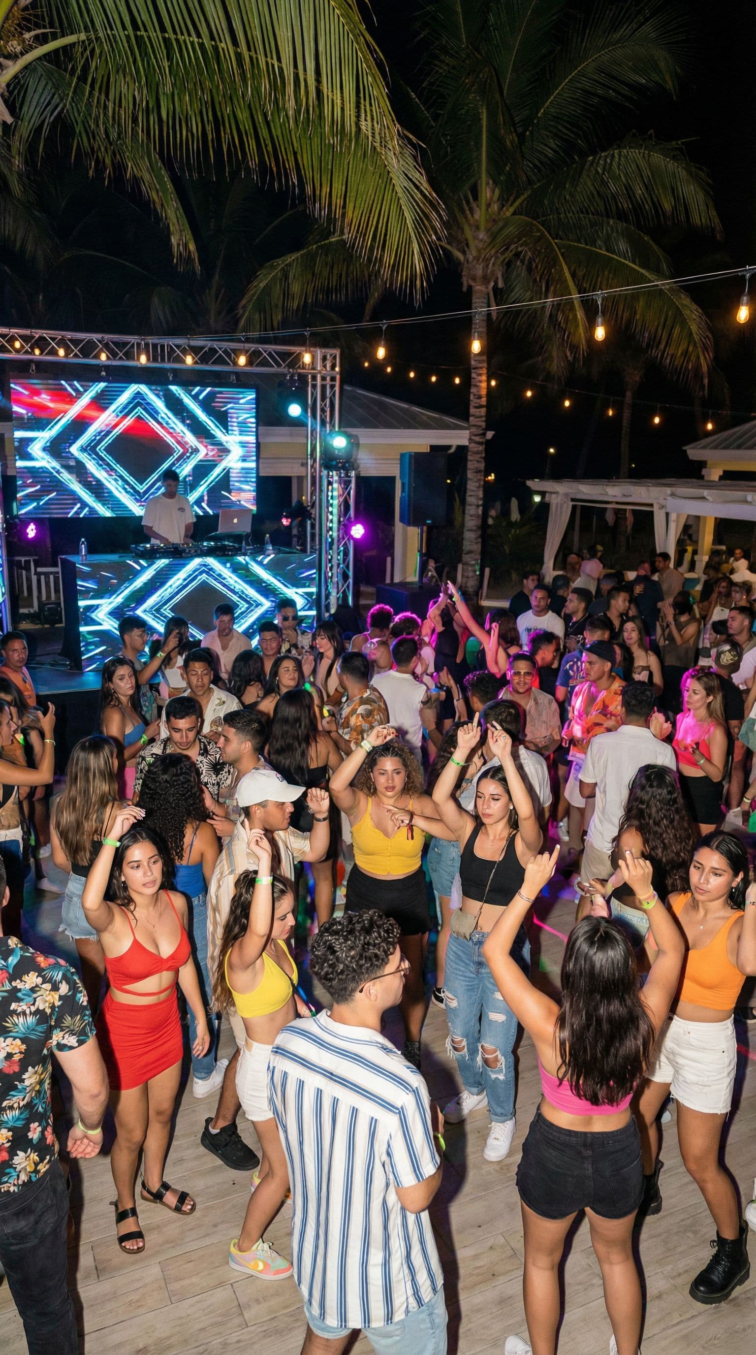 AI generated: Animate dancing reggaeton