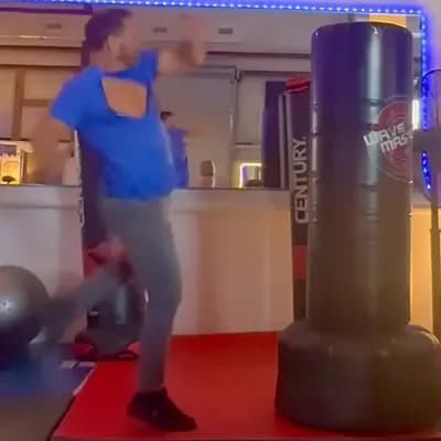 AI generated video: Ripped