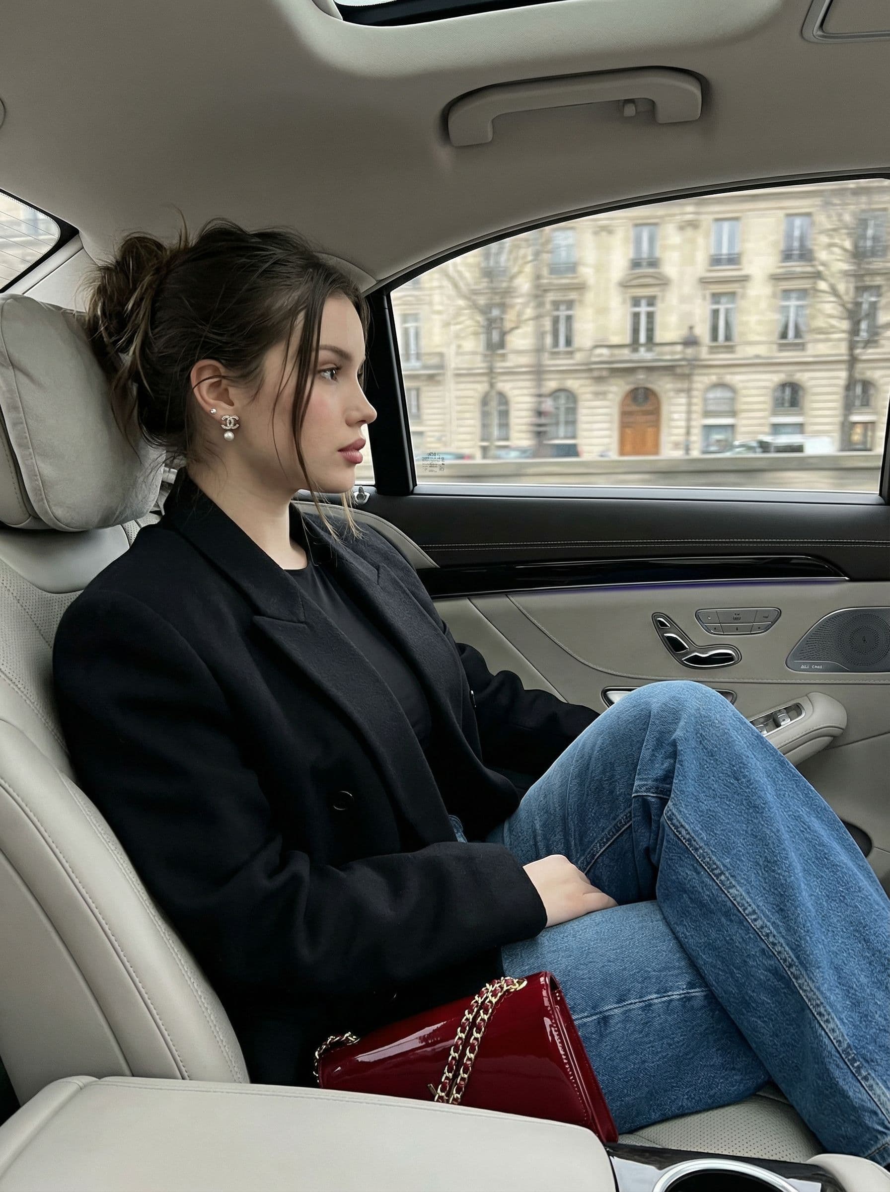 AI generated: Create a photo

Close-up of the side profile of a young girl from the image without changing her f...