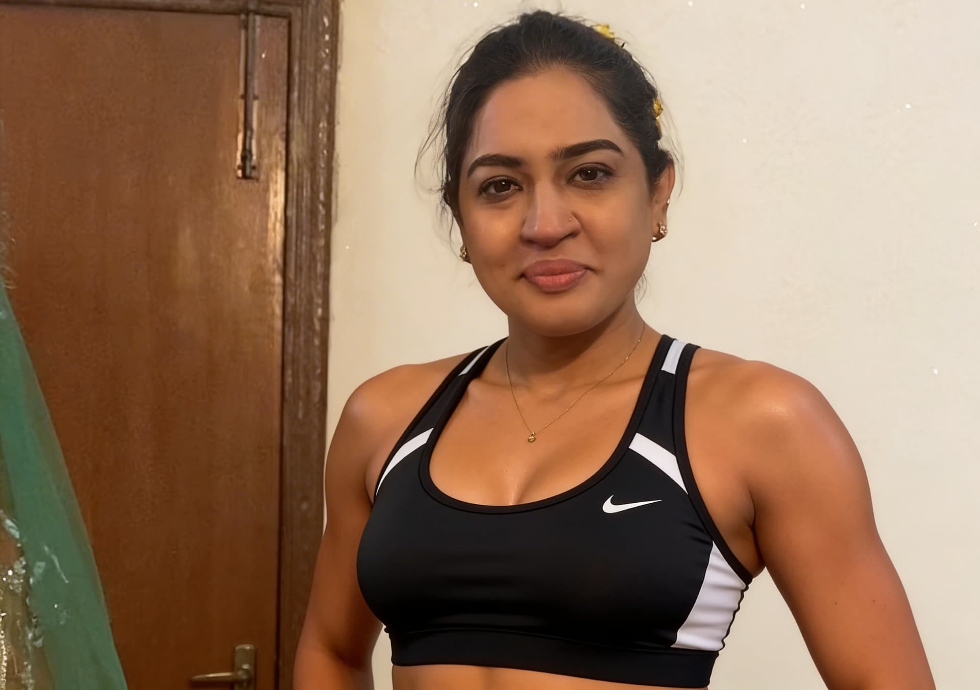 AI generated: Make hot photo of me in gym outfit 