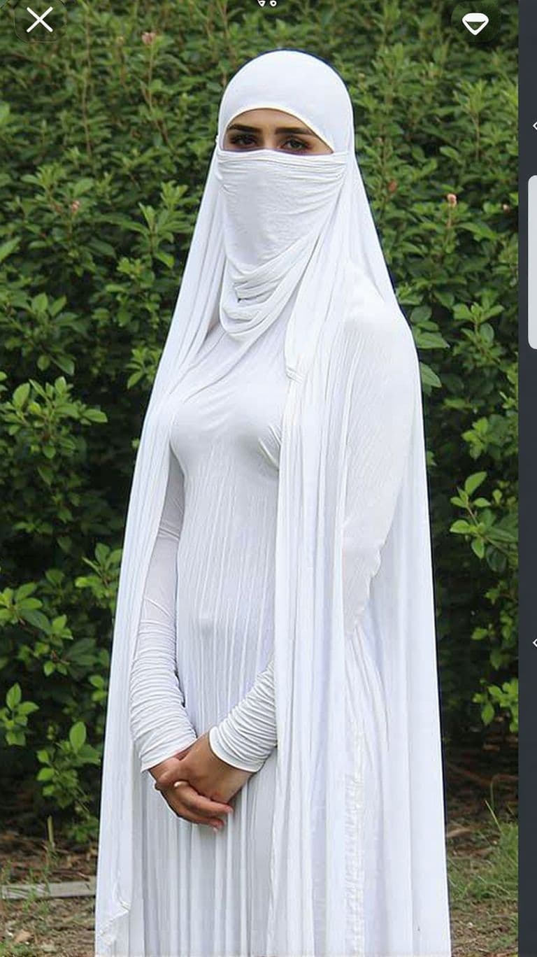 AI generated: Burqa girls nude body 