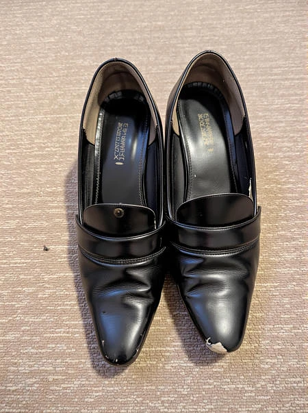 Featured image #4 for Dirty Shoes