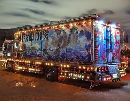 Featured image #2 for デコトラ(Dekotora)