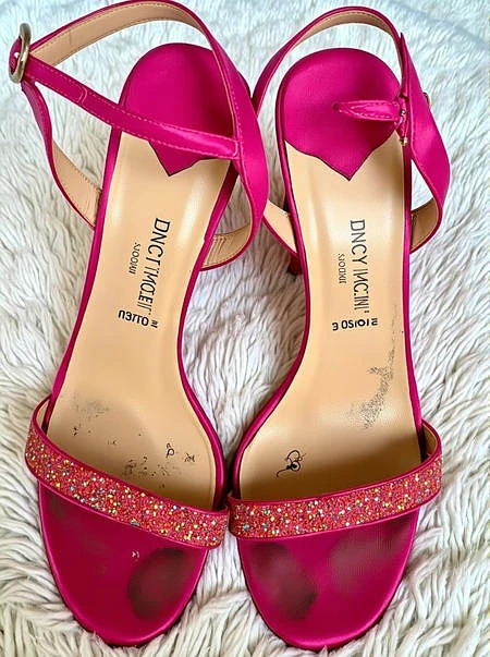 Featured image #5 for Dirty Shoes