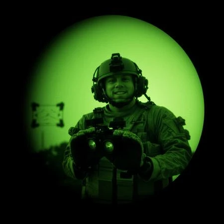 Featured image #5 for Night Vision style XL + F1D