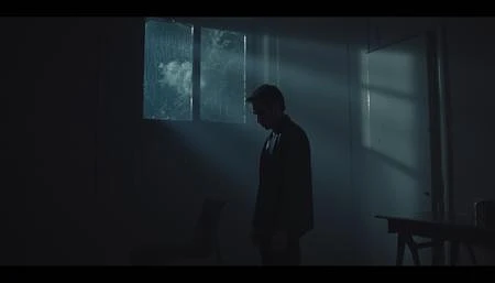 Featured image #4 for Dark Cinematic Style (Low-Key Lighting)