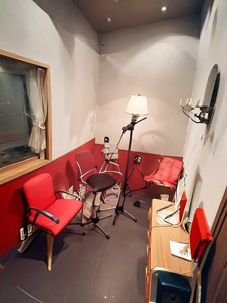 Featured image #4 for Recording booth